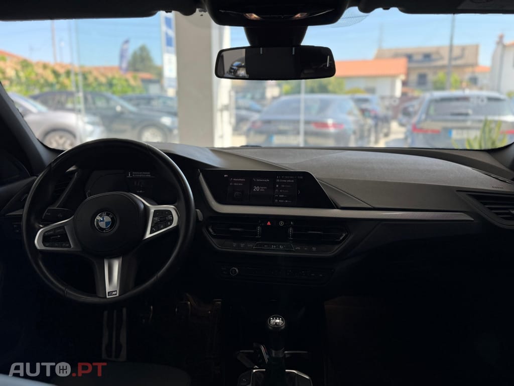 BMW 116 d Pack Desportivo M