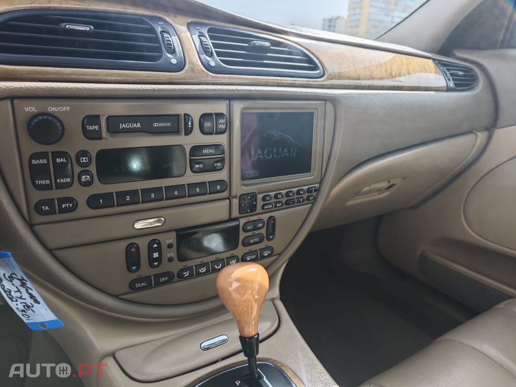 Jaguar S-Type 3.0 V6 Aut. Executive