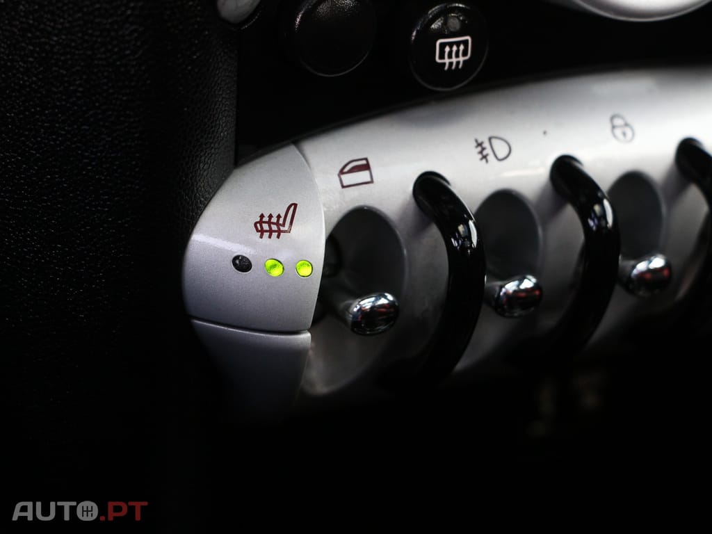 MINI Cooper John Cooper Works