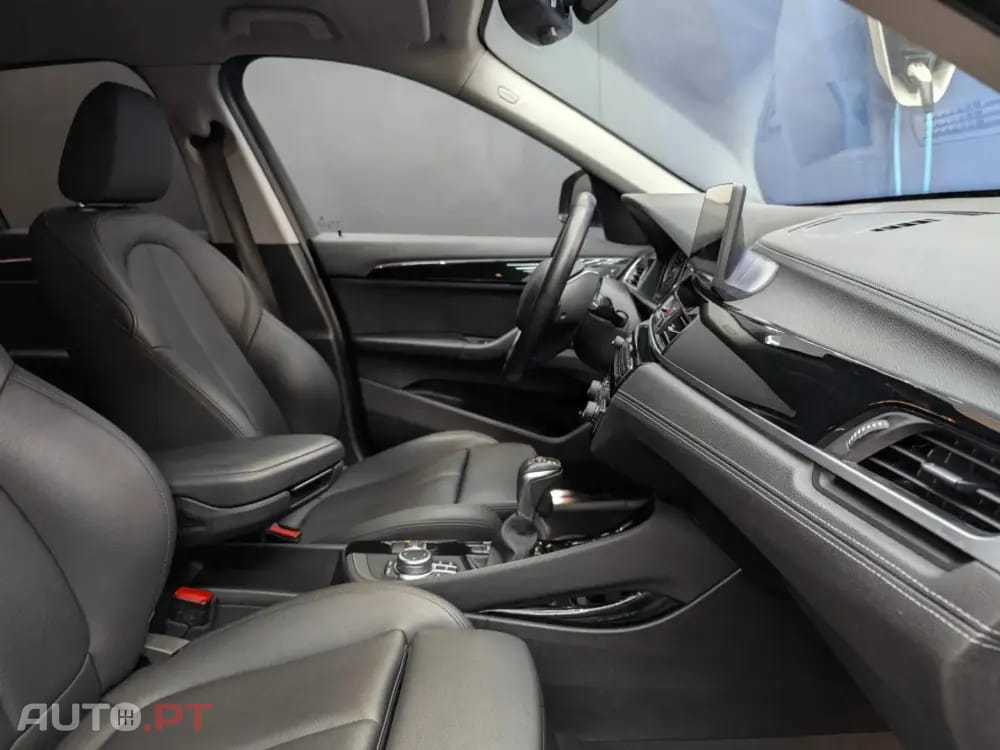 BMW X1 25 e xDrive Line Sport