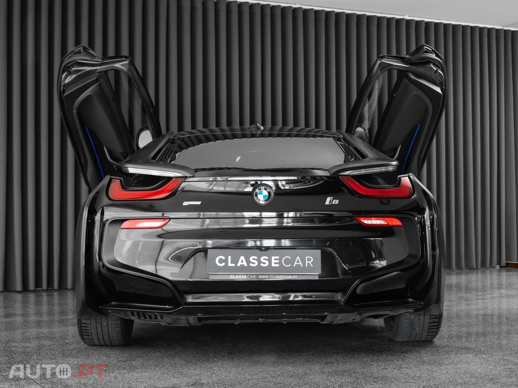 BMW i8 Standard
