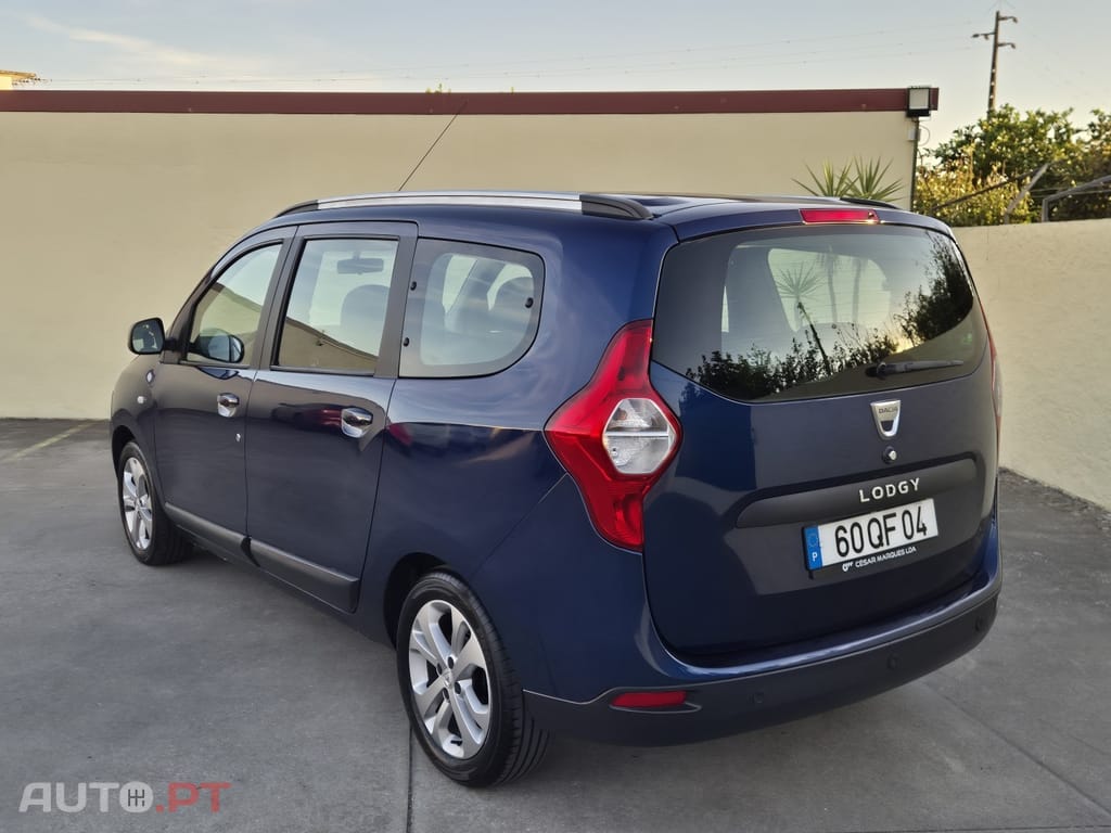 Dacia Lodgy 1.5 dCi SL 10 Anos 7L