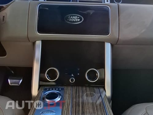 Land Rover Range Rover P400e Plug-in Vogue
