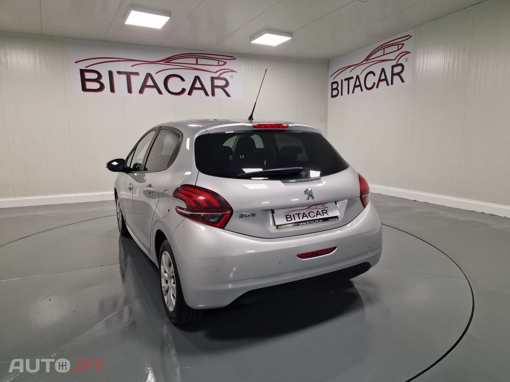 Peugeot 208 1.6 BlueHDi Active