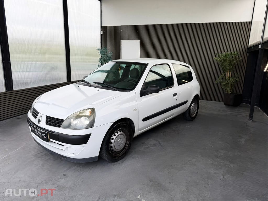 Renault Clio Van