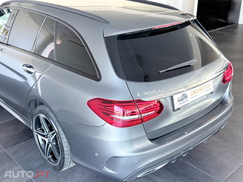 Mercedes-Benz C 300 de AMG Line