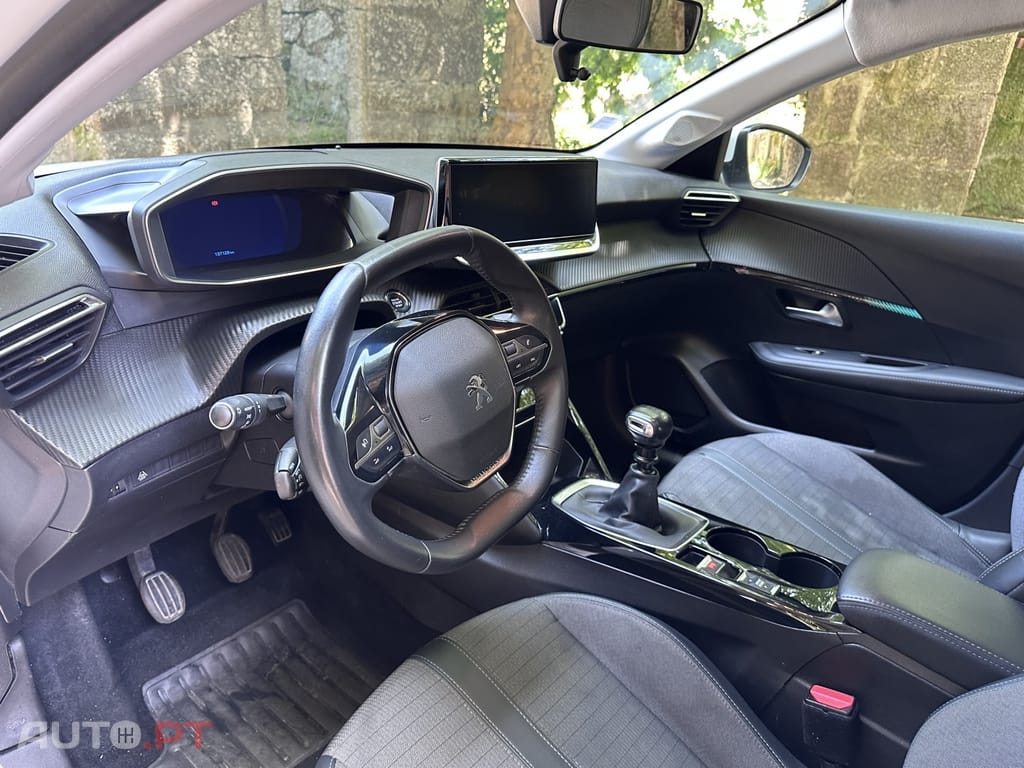 Peugeot 208 1.5 BlueHDi Allure Pack