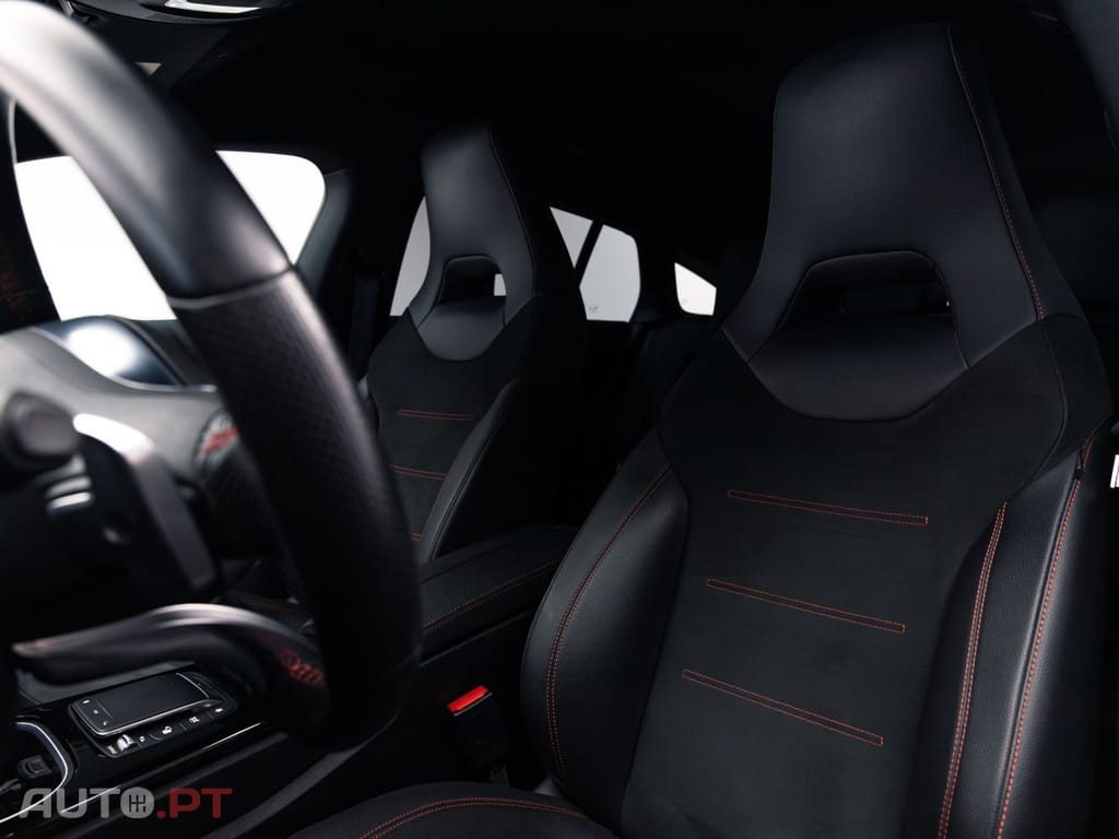 Mercedes-Benz CLA 250 e Shooting Brake AMG Line