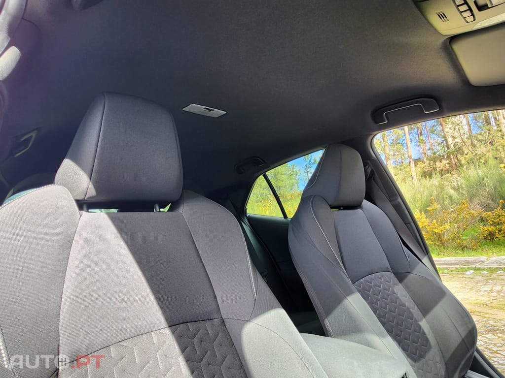 Toyota Corolla 1.8 Hybrid Comfort