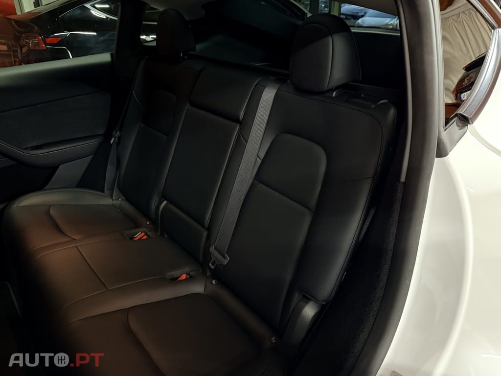 Tesla Model Y Performance Tração Integral