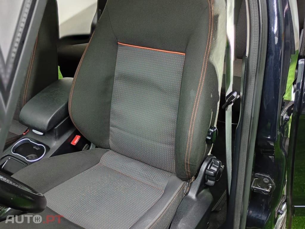 Ford S-Max 1.6 TDCi Trend Busine.7L