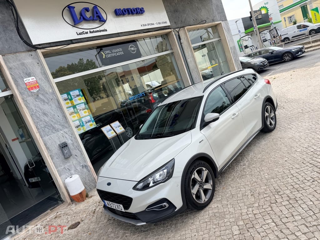 Ford Focus SW 1.0 EcoBoost Active X