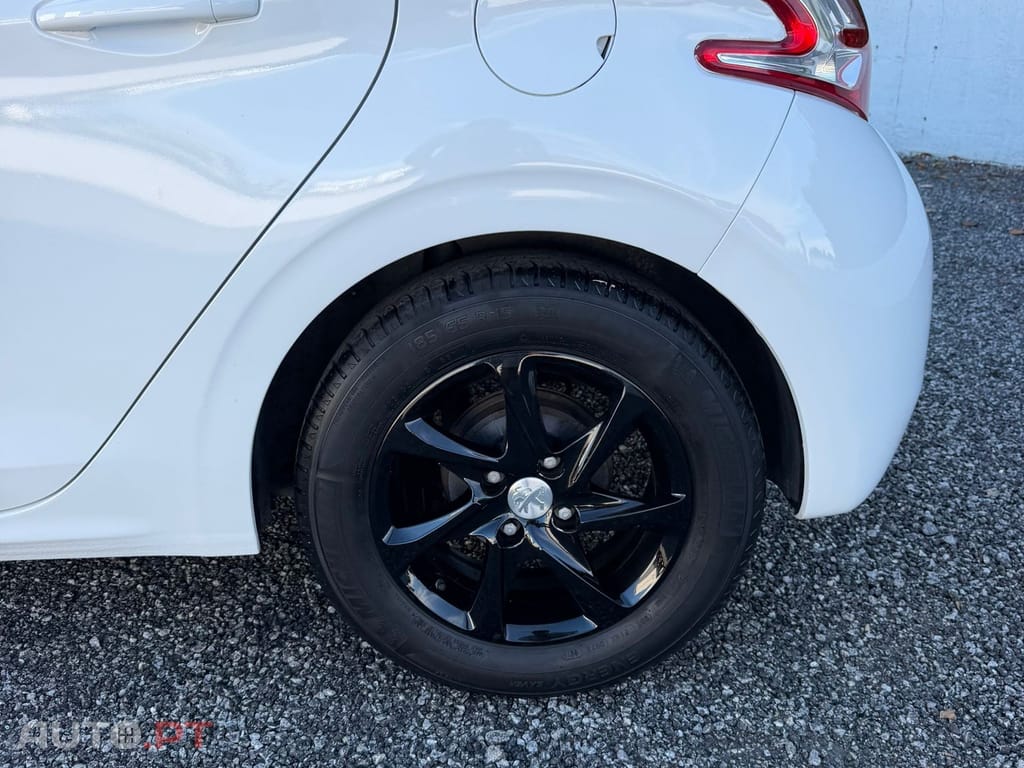 Peugeot 208 1.2 PureTech Active