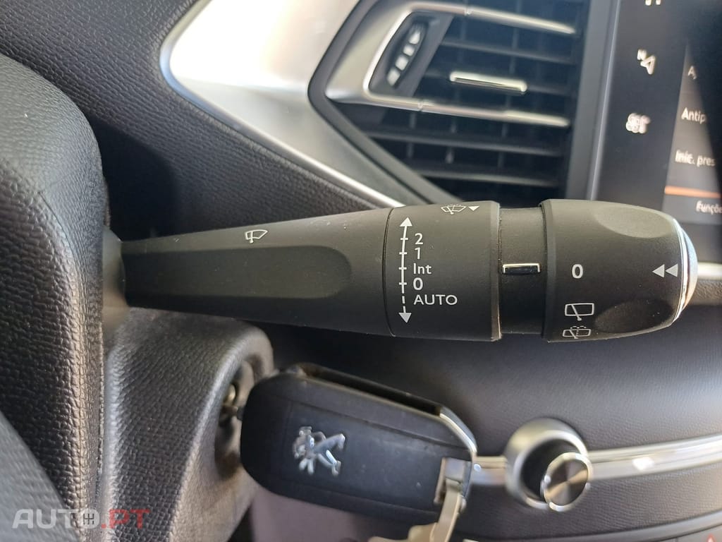 Peugeot 308 SW 1.5 BlueHDi Allure