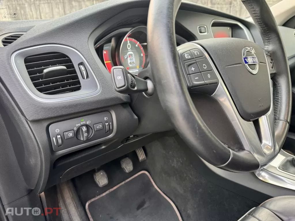 Volvo V40 1.6 D2 Ocean Race