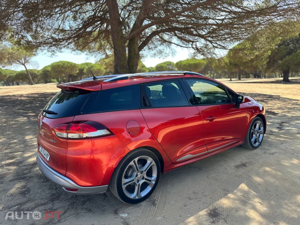 Renault Clio Sport Tourer 1.2 TCE GT EDC