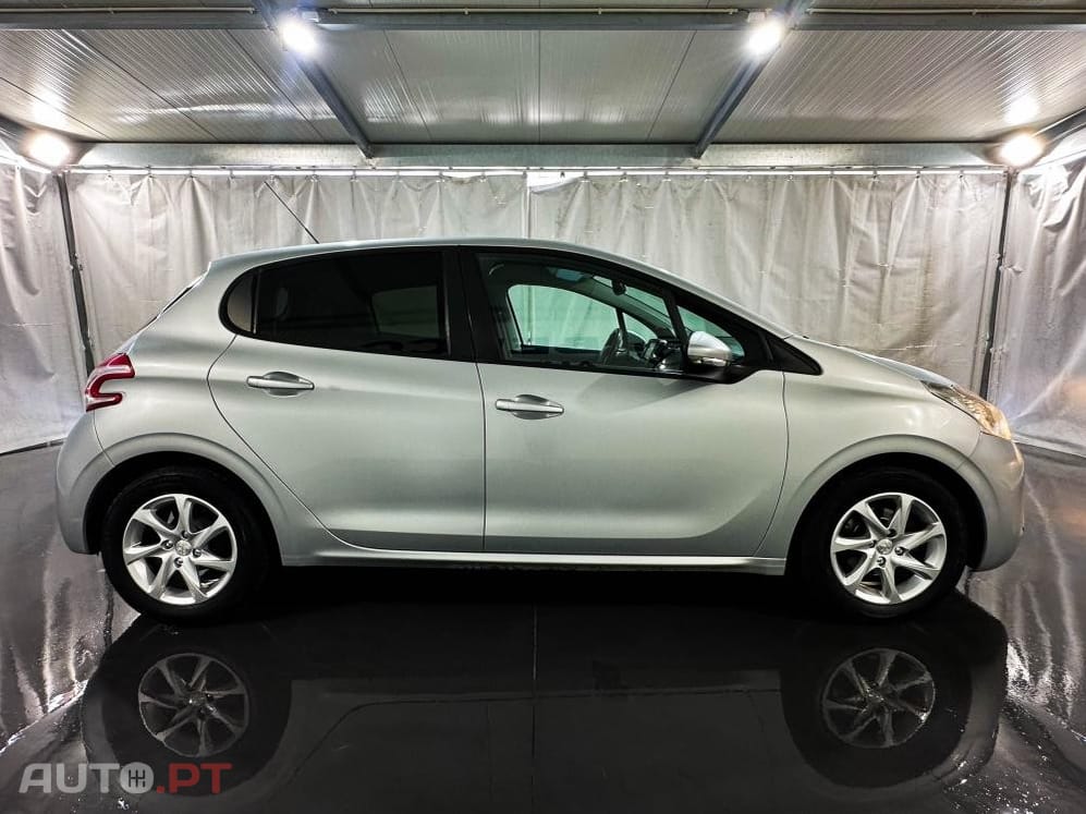 Peugeot 208 1.4 HDi Allure