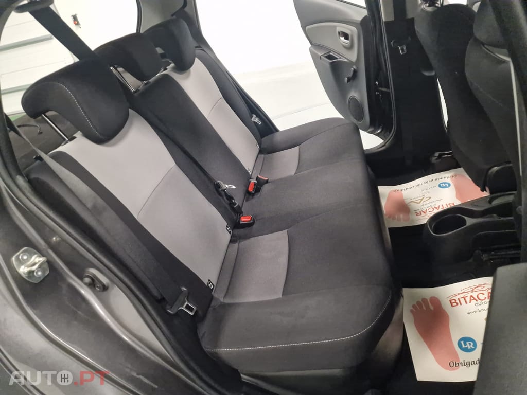 Toyota Yaris 1.5 HSD Comfort