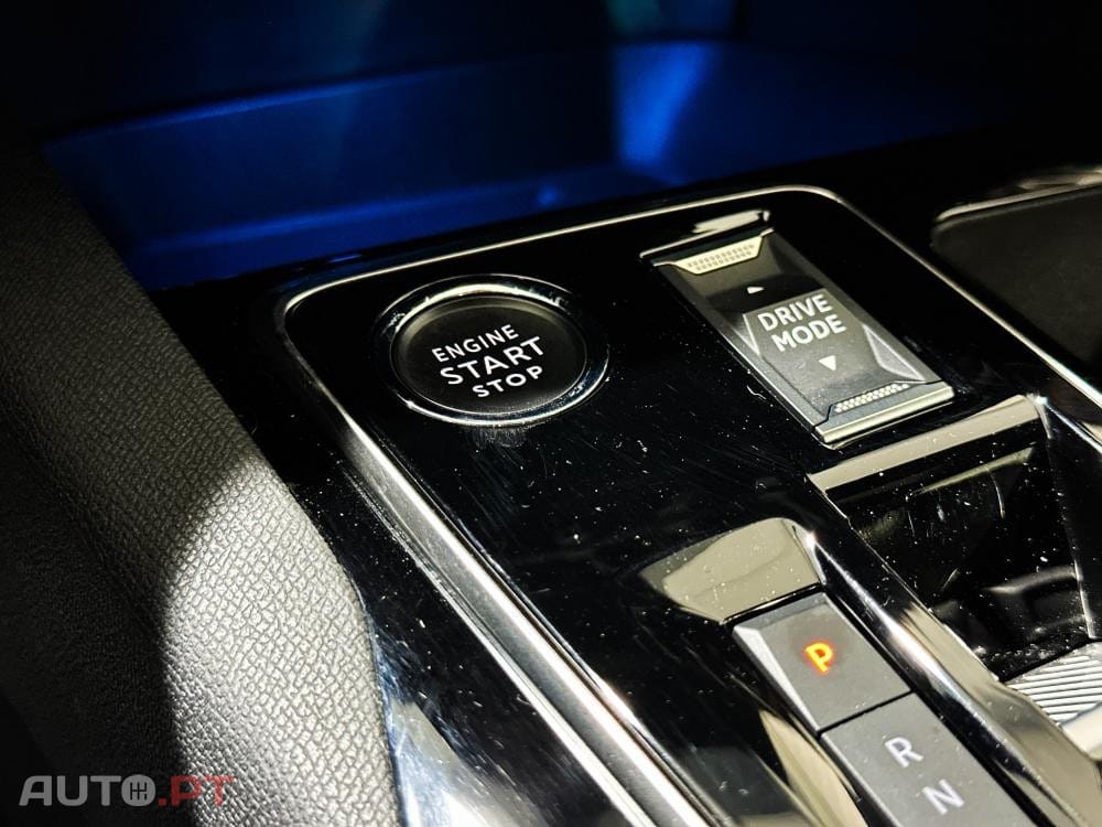 Peugeot 3008 1.6 Hybrid GT Pack e-EAT8