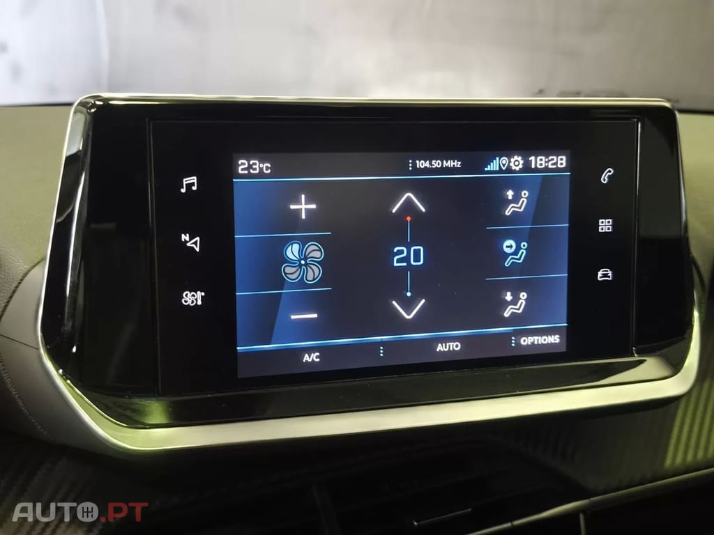 Peugeot 208 PureTech 100 EAT8 Allure Pack