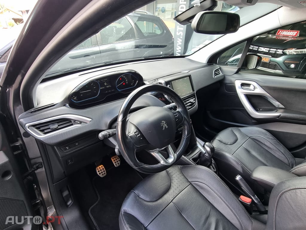Peugeot 208 1.2 PureTech GT Line