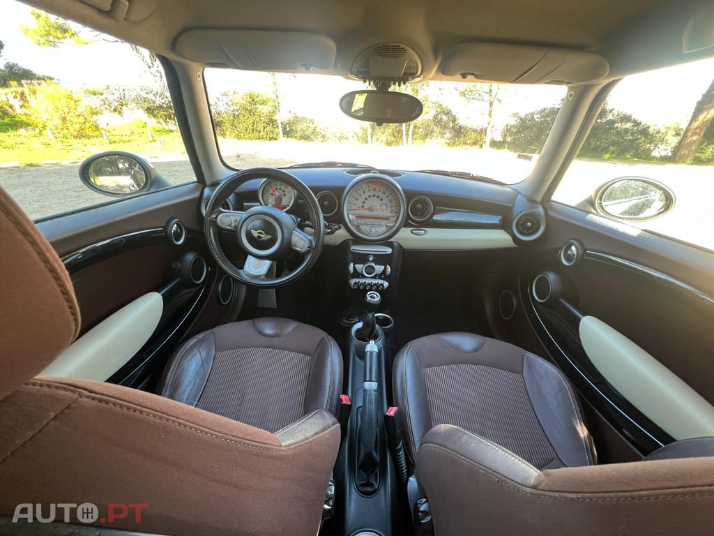 MINI Clubman Cooper D