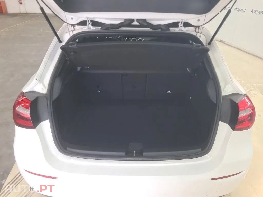 Mercedes-Benz A 180 d Business Solutions