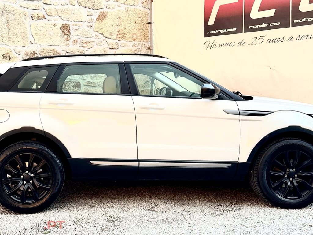 Land Rover Evoque 2.2 eD4 Prestige