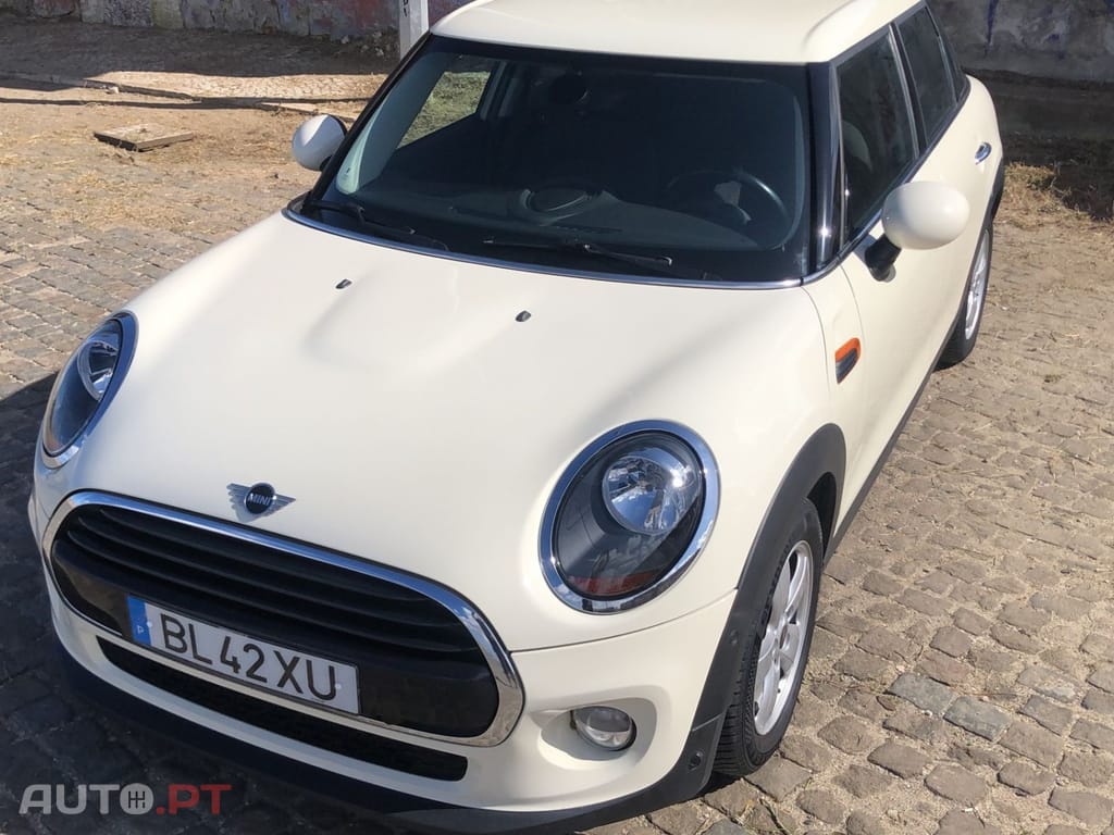 MINI Cooper Cooper Aut.