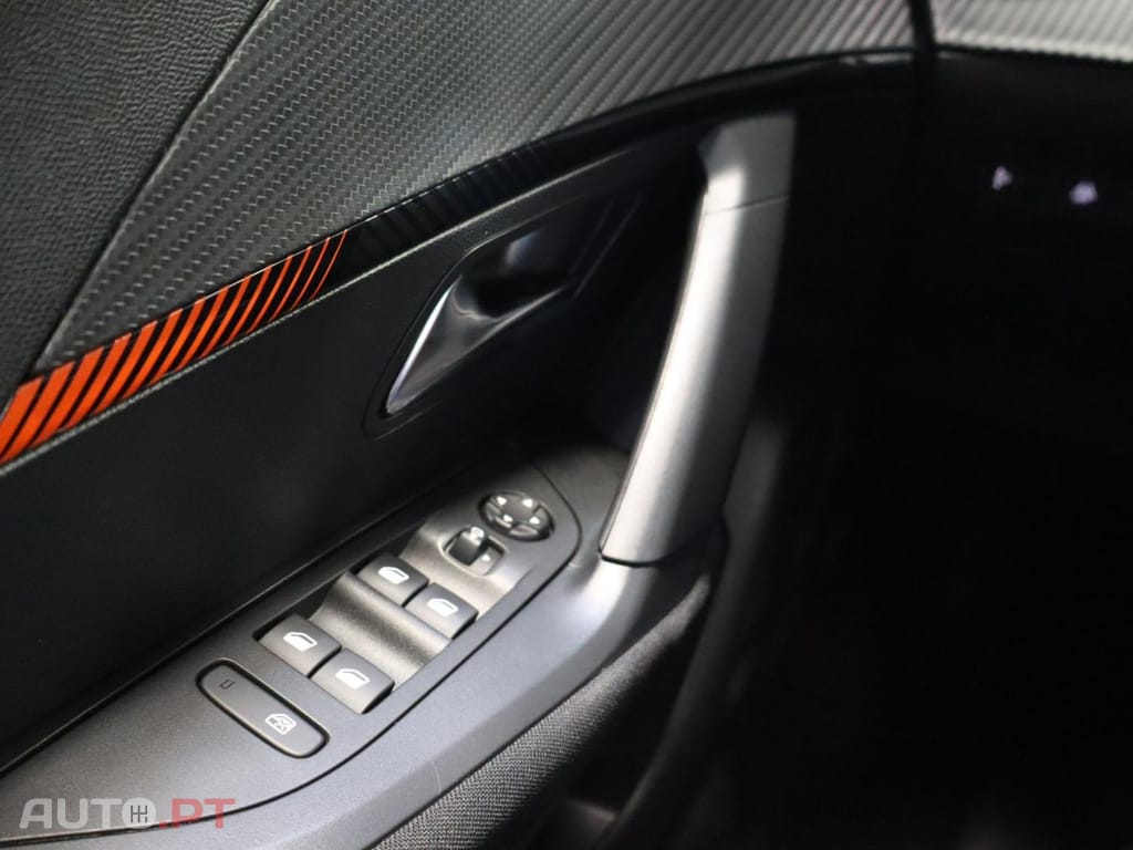 Peugeot 2008 1.5 BlueHDi  Active EAT8