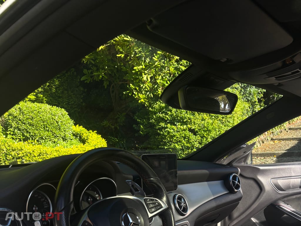 Mercedes-Benz 180 CLA 180 AMG look CLA 45