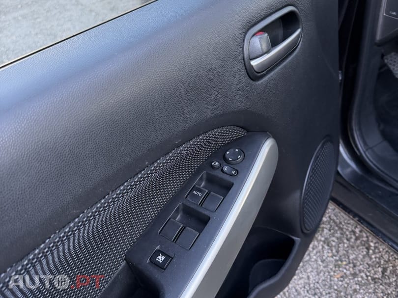 Mazda 2 1.25 Comfort