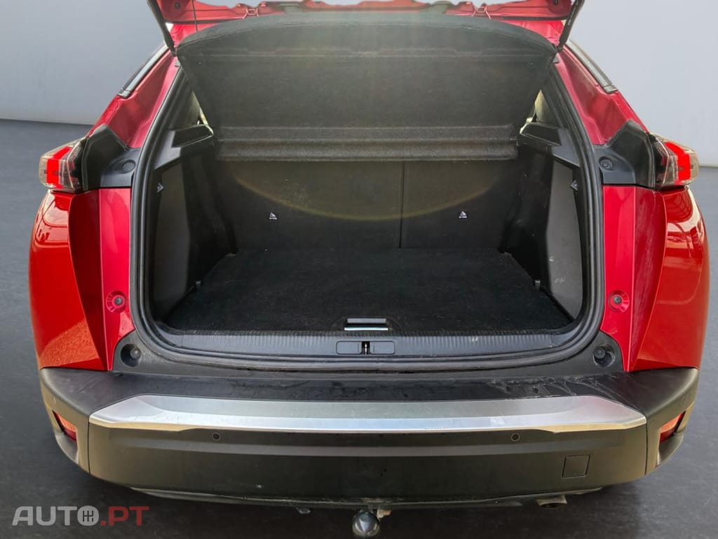 Peugeot 2008 1.2 PureTech Allure