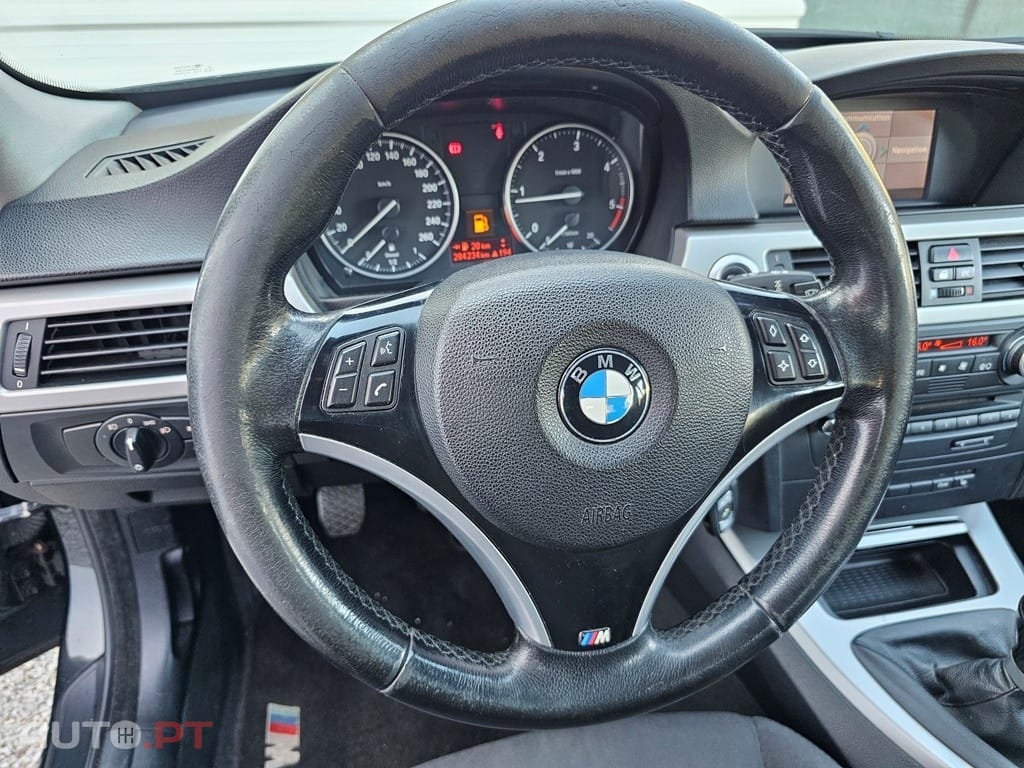 BMW 320 d Touring Navigation Sport