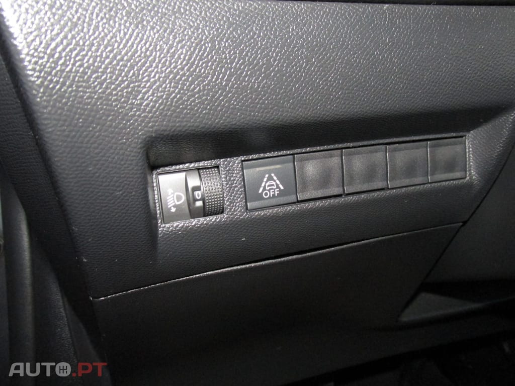 Peugeot 208 1.2 PureTech Active Pack
