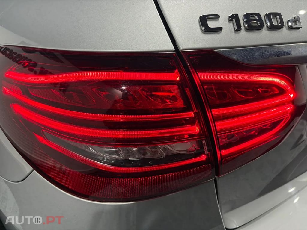 Mercedes-Benz C 180 d Station 9G-TRONIC AMG Line