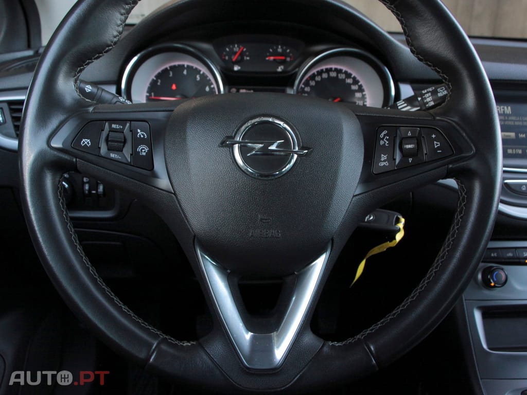 Opel Astra 1.0 120 Anos S/S