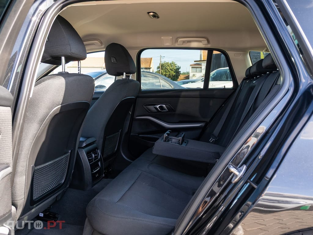 BMW 320 e Auto