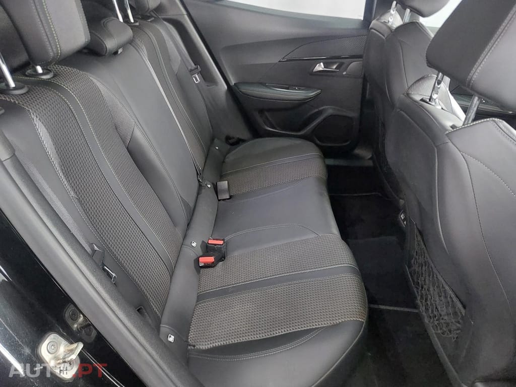 Peugeot 2008 1.2 PureTech GT Line