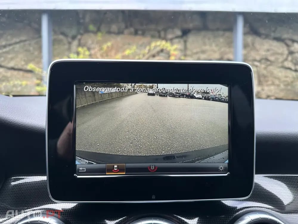 Mercedes-Benz CLA 180 d Urban