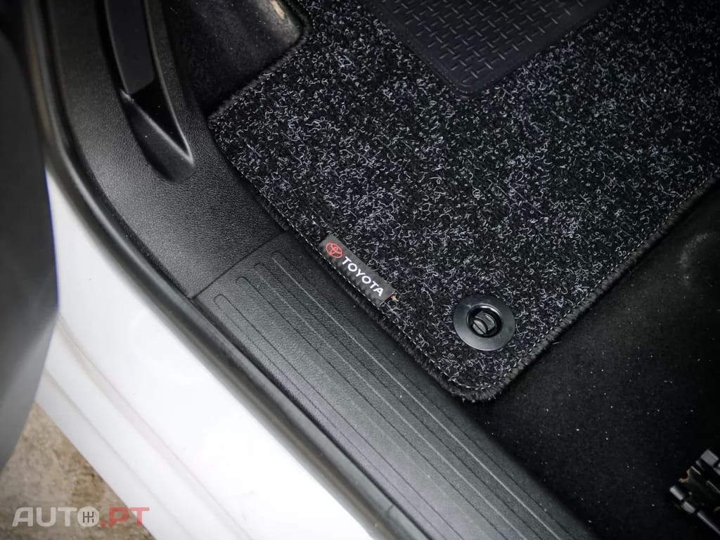 Toyota Proace City  1.5D L1 Comfort IVA DEDUTÍVEL