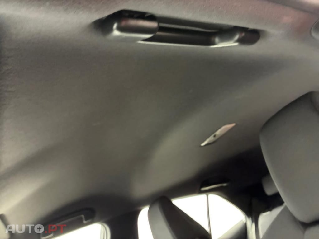 Toyota Corolla Pro 2.0 Hybrid Dynamic Business