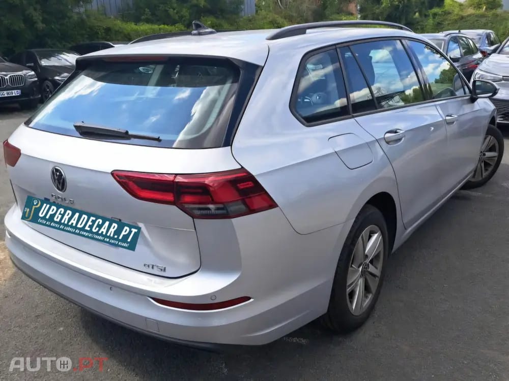 Volkswagen Golf Variant 1.0 eTSI OPF DSG Life