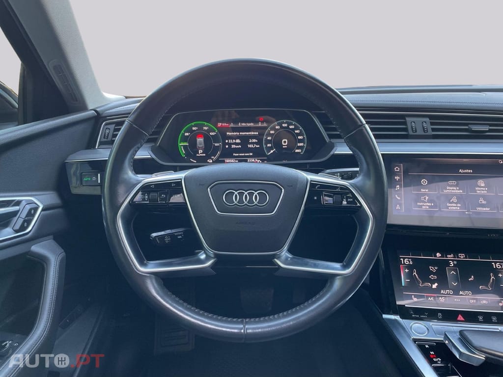 Audi E-Tron 50 QUATTRO