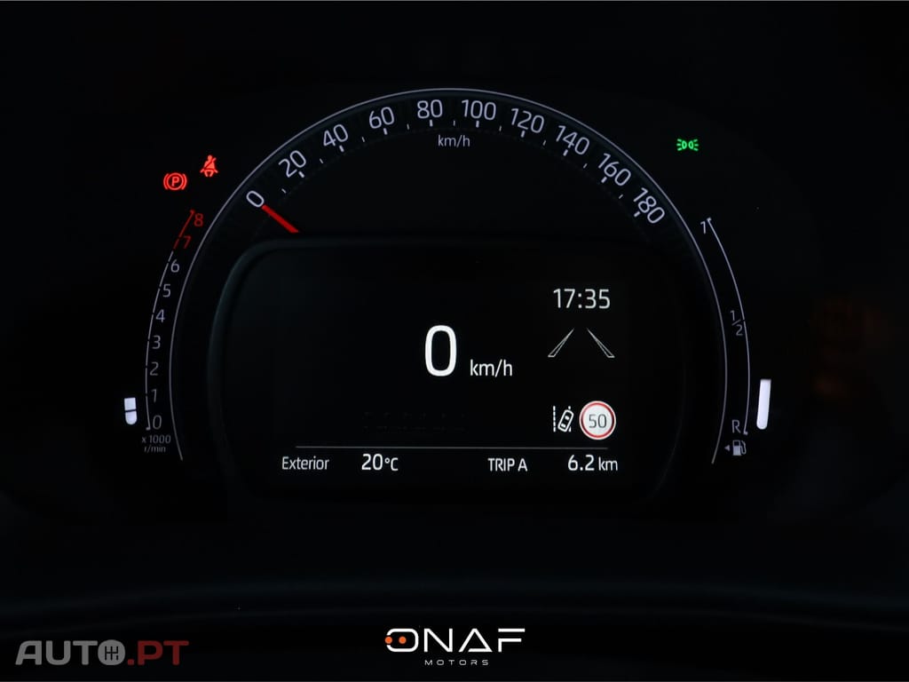 Toyota Aygo X 1.0 VVT-i Teamplayer