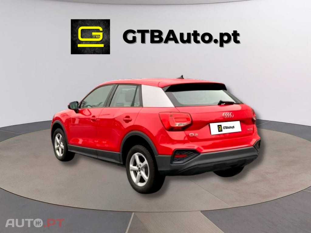 Audi Q2 I.V.A  DEDUTÍVEL 35 TDI 