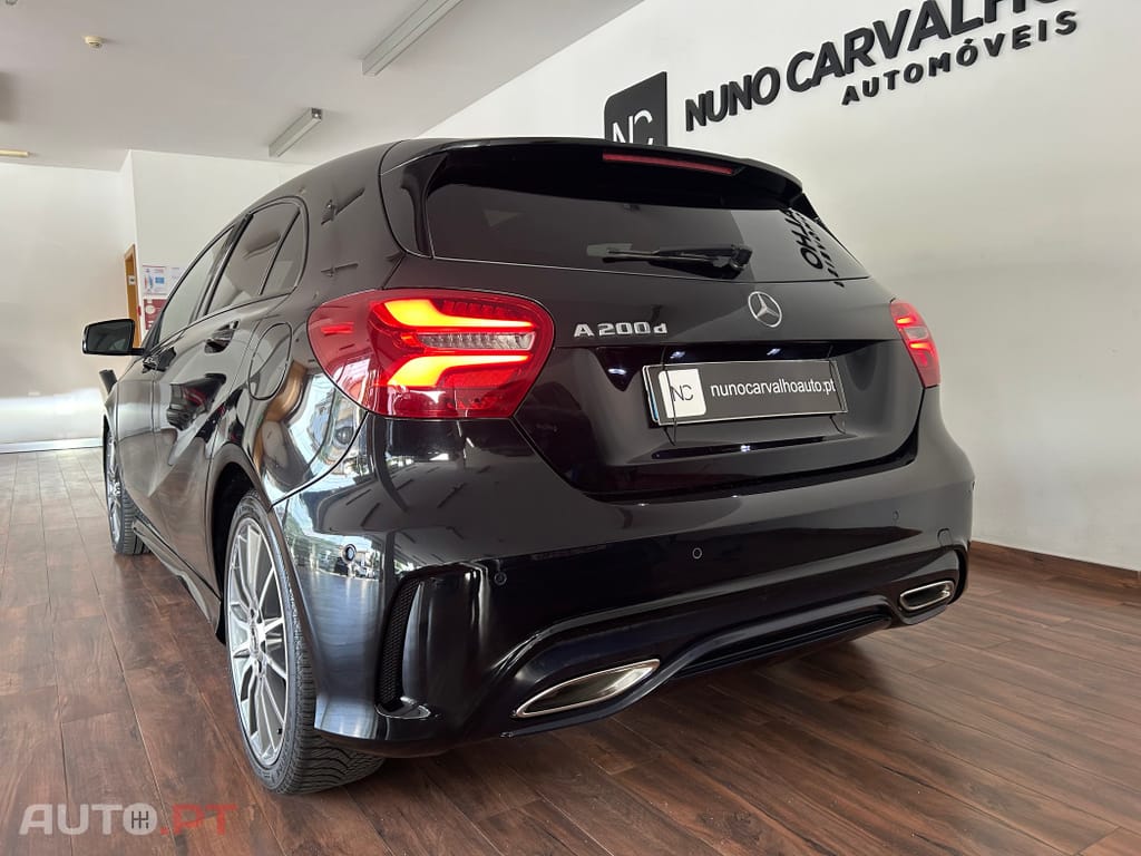 Mercedes-Benz A 200 d AMG Line