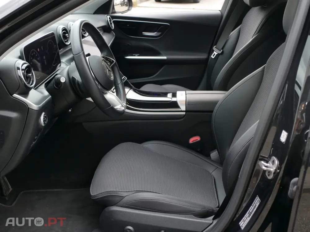 Mercedes-Benz C 300 e Avantgarde