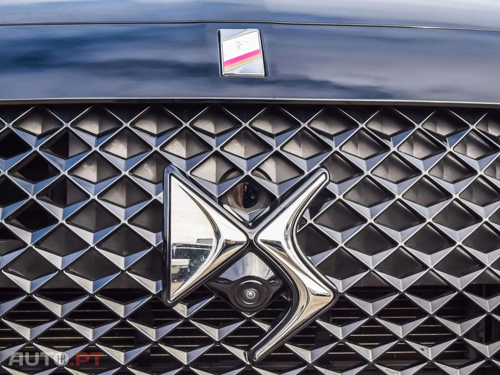 DS DS7 Crossback E-Tense 4x4 Opera EAT8