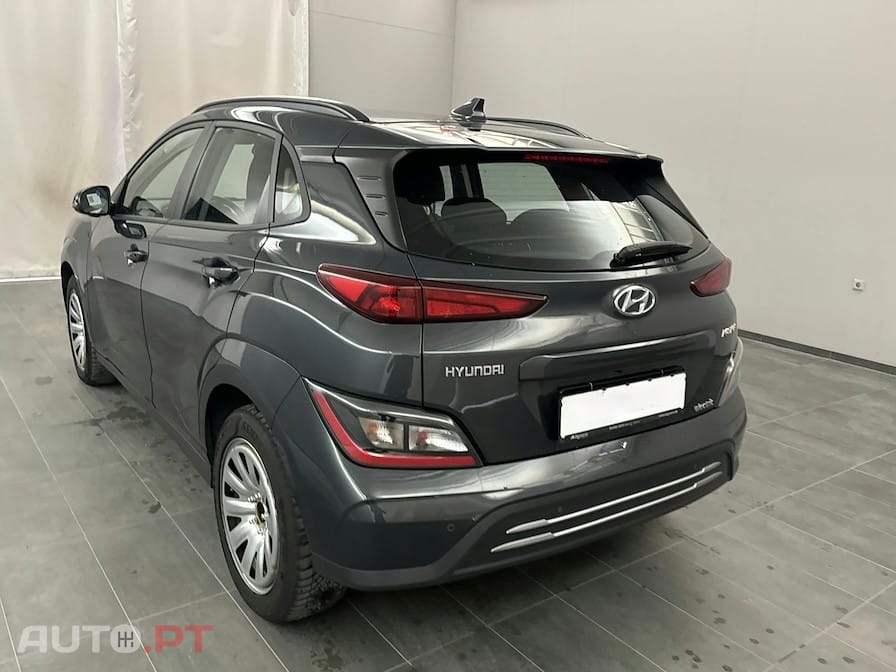 Hyundai Kauai Select